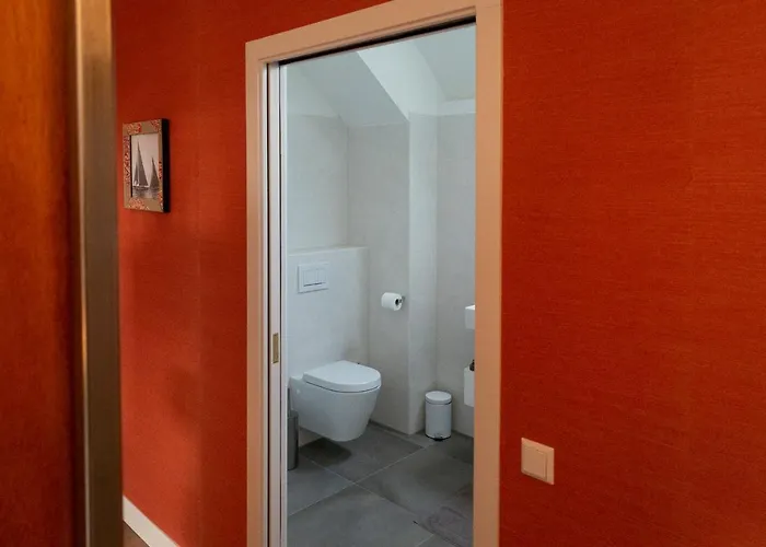 Maison De Sas Bed & Breakfast 3*