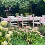 Bed and breakfast Maison De Sas 3*