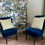 Maison De Sas Bed and breakfast Laren (North Holland)