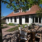 Bed and breakfast Maison De Sas 3*